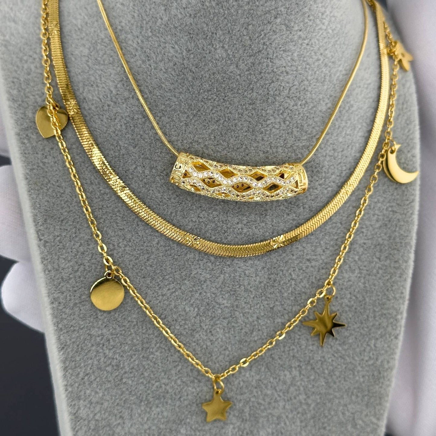 18K gold plated Stainless steel Star necklace, Intensity (no.54)