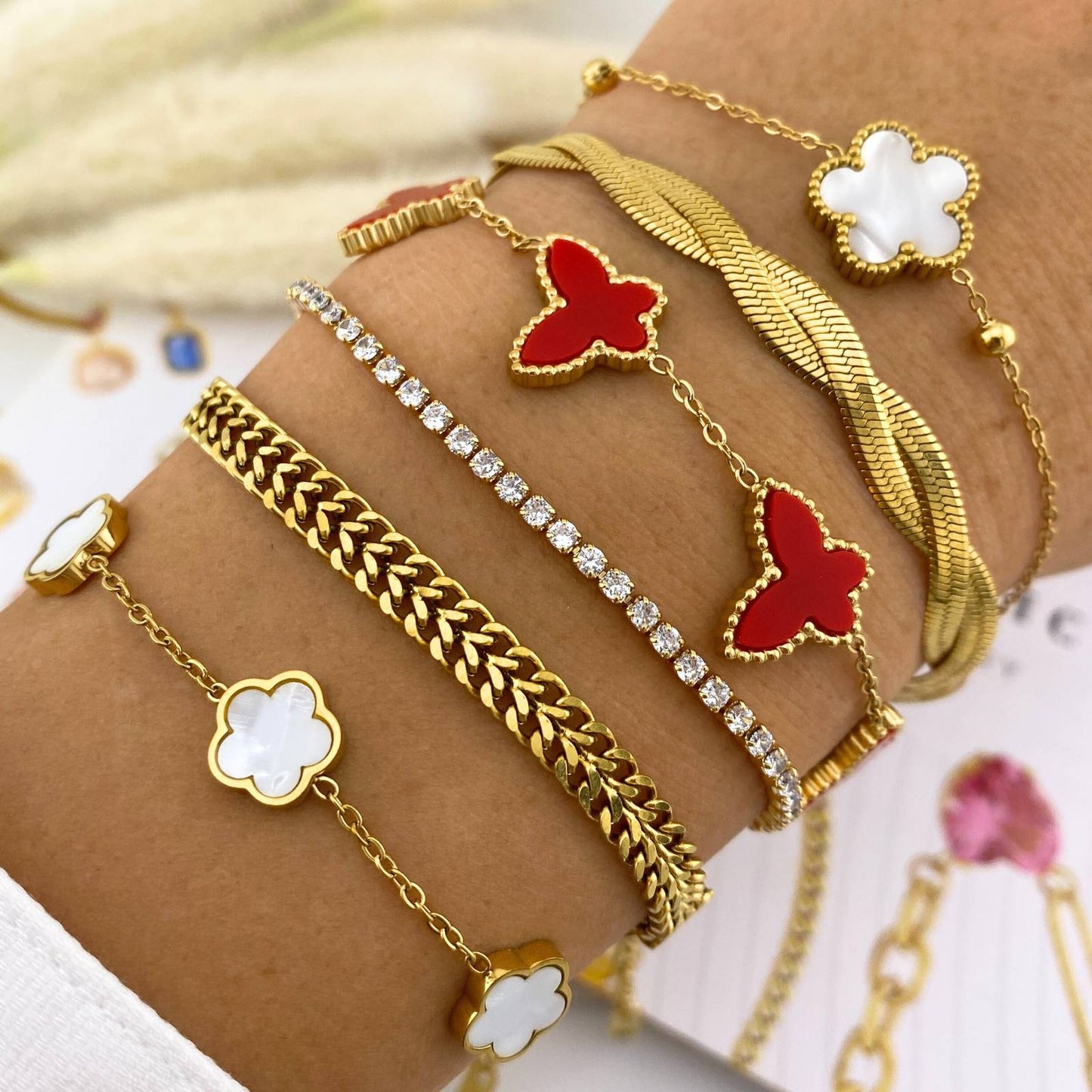 18K gold plated Stainless steel  Flower bracelet, Intensity (no.46)
