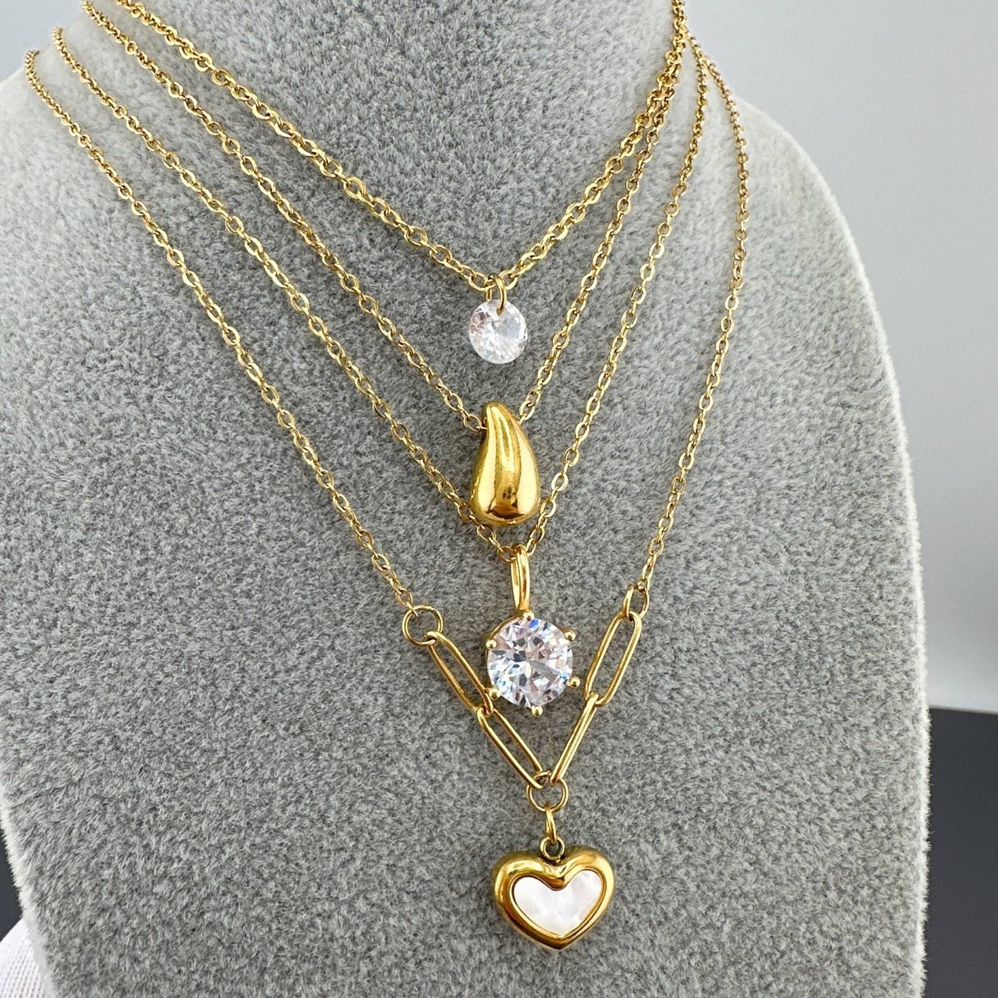 18K gold plated Stainless steel  Hearts necklace, Intensity(no.94)